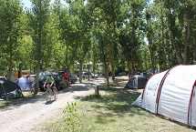 Emplacements camping para tienda, vehículos o auto-caravanas